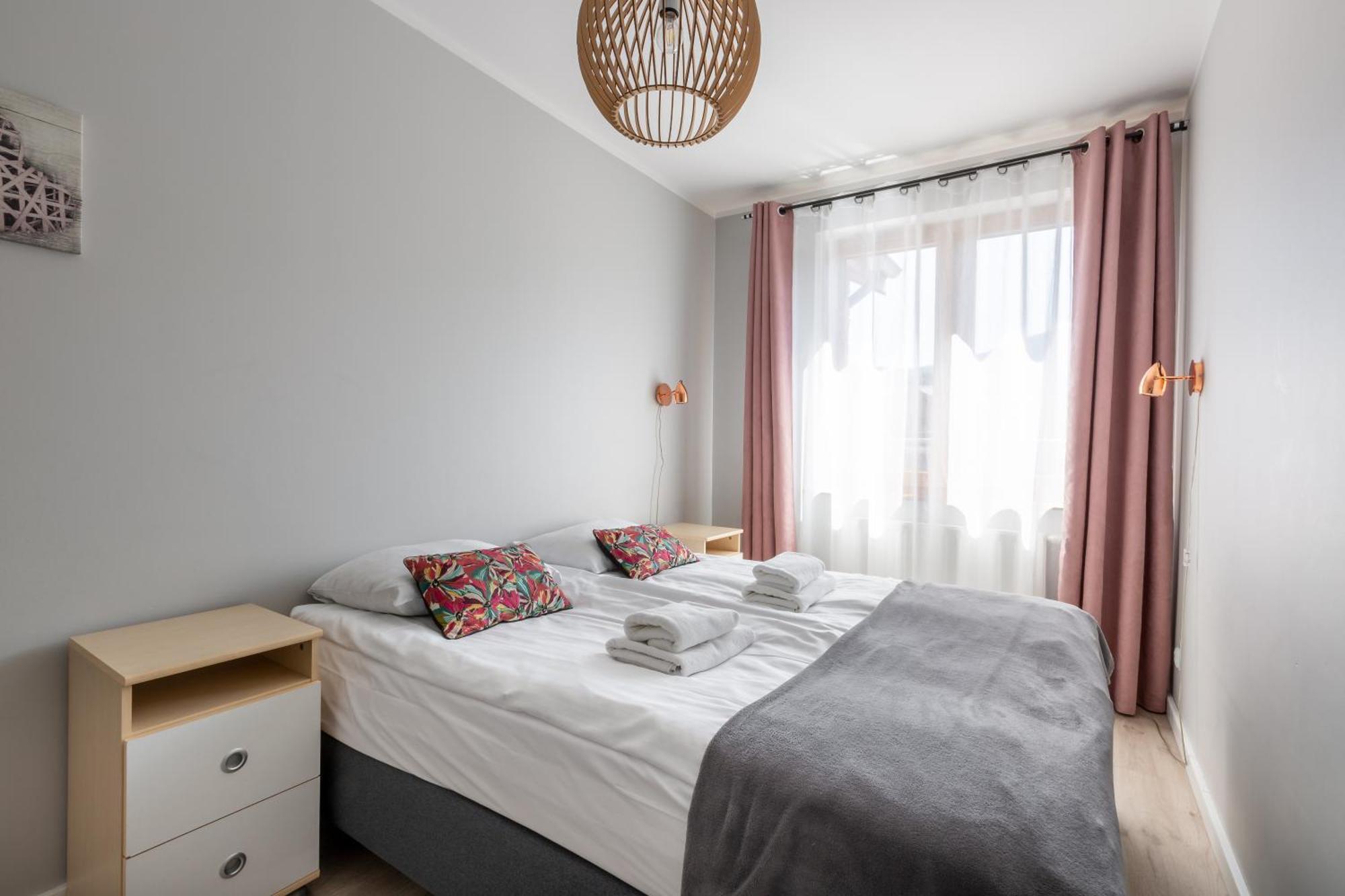 Apartamenty Bluesky - Ogrodnicza 7 I 9 - Z Widokiem Na Gory, W Zielonej Okolicy, Blisko Centrum I Atrakcji Karpacza Værelse billede